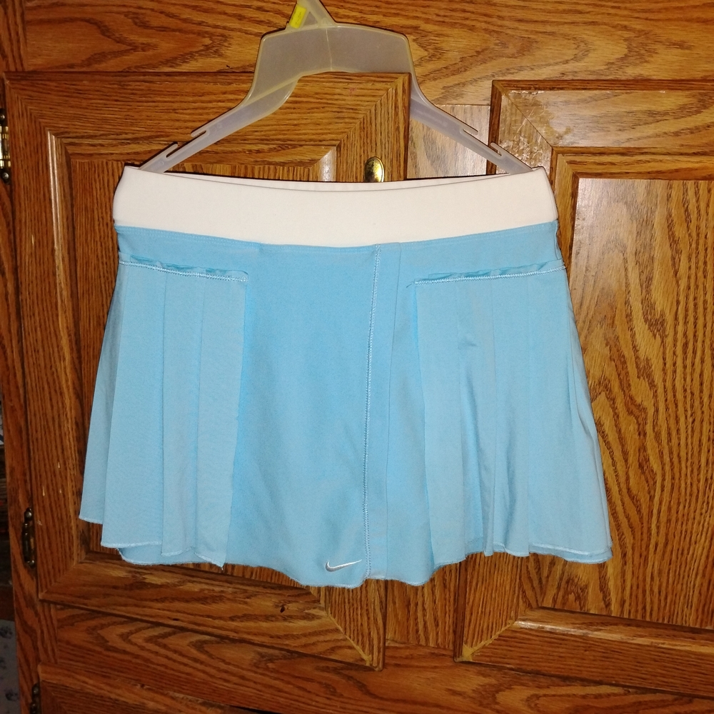 Nike Light Blue Skater Skort with White Band